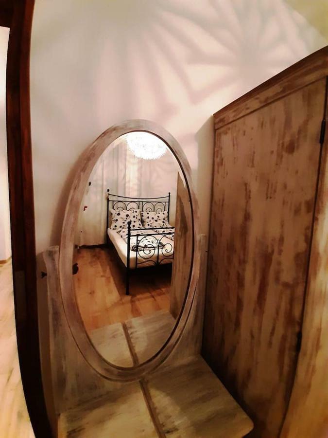 2 Bedroom Apartment Near Heroes Square Budapest Luaran gambar