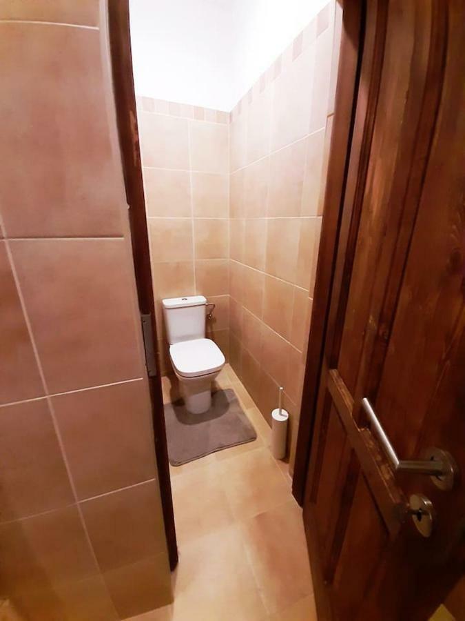 2 Bedroom Apartment Near Heroes Square Budapest Luaran gambar